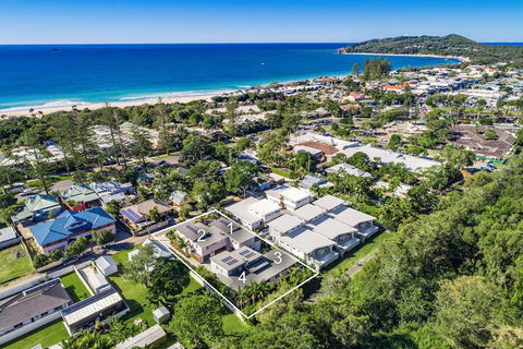 A PERFECT STAY - Clique 1 - Holiday Cairns 1