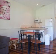 11 Korora Palms 1 Bedroom Bure - Holiday Cairns