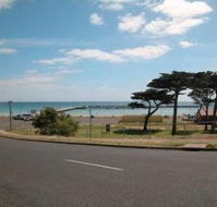 Portarlington Holiday Units  Pool - Holiday Cairns