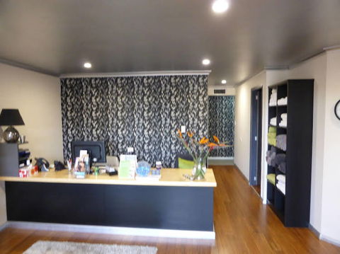 The Edge Guest Rooms - Holiday Cairns 2
