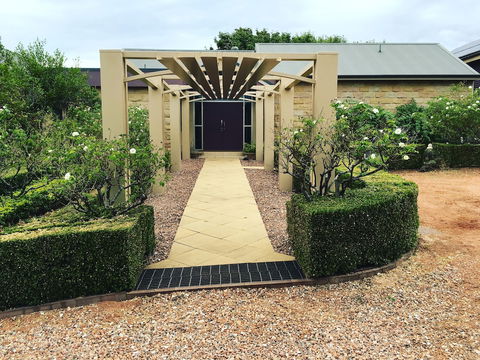 Hunter Valley Cooperage B&B - Holiday Cairns 4