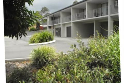 Victory Hotel Motel - Holiday Cairns 0