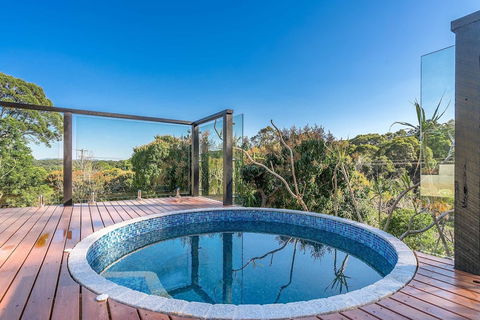 A PERFECT STAY - Ourmuli Cabin - Holiday Cairns 5
