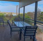 Longbeach House - Holiday Cairns