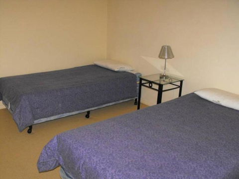 Millenium Unit 101 Cnr Head & West Sts - Holiday Cairns 6