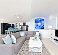 The Ultimate Ocean View a Luxury Home - Holiday Cairns