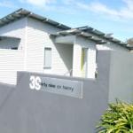 Stylish Holiday Unit - Holiday Cairns 0