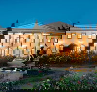 The Residence at Barossa Chateau - Holiday Cairns