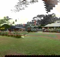 Barristers Block Vigneron Villa - Holiday Cairns