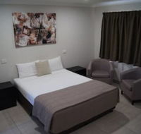 Beachside Motor Inn - Holiday Cairns