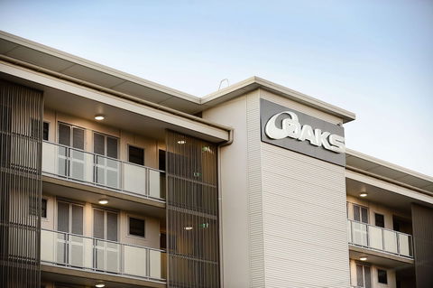 Oaks Moranbah Suites - Holiday Cairns 1