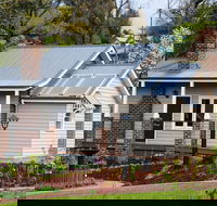 Marysville Garden Cottages - Holiday Cairns