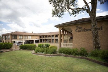 Cumberland Motor Inn - Holiday Cairns 2