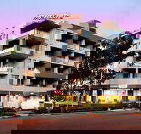 Mercure Centro Port Macquarie - Holiday Cairns