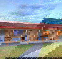 Yamba Motor Inn - Holiday Cairns