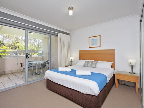 Shoal Bay Beachclub Apartments - Holiday Cairns 6