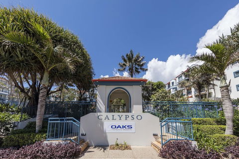Oaks Gold Coast Calypso Plaza Suites - Holiday Cairns 2