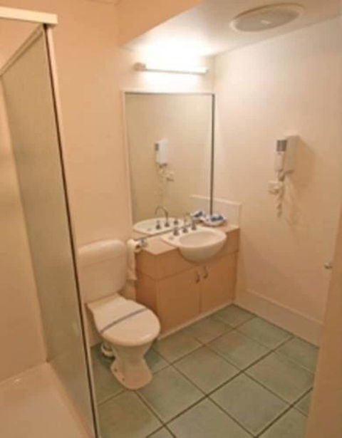 A Great Ocean View Motel - Holiday Cairns 5