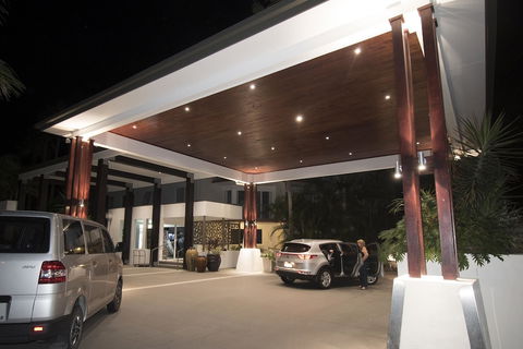 Grande Florida Beachside Resort - Holiday Cairns 1
