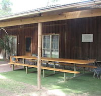 Lovedale Cottages - Holiday Cairns
