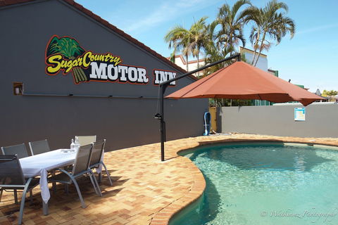 Sugar Country Motor Inn - Holiday Cairns 1
