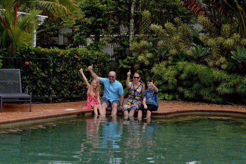 Waterfront Terraces - Holiday Cairns 5