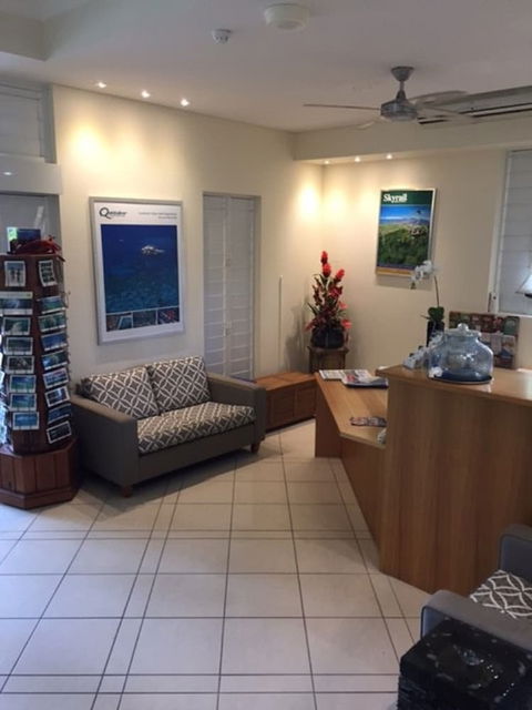 Verandahs - Holiday Cairns 1