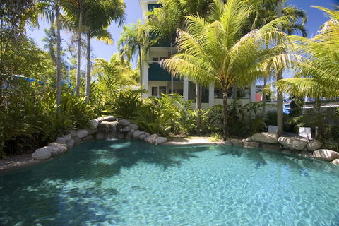 Verandahs - Holiday Cairns 0