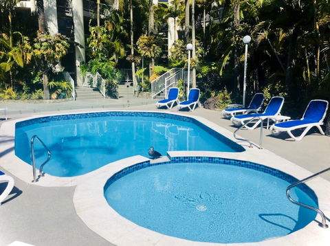 Copacabana Holiday Apartments - Holiday Cairns 3