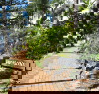 Copacabana Holiday Apartments - Holiday Cairns