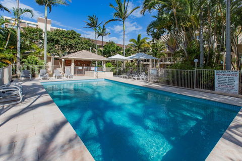 Miami Beachside Holiday Apartments - Holiday Cairns 1