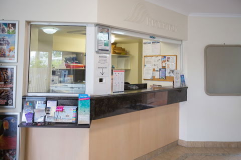 Miami Beachside Holiday Apartments - Holiday Cairns 2