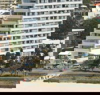 The Shore Apartments - Holiday Cairns