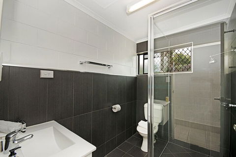 Townsville Holiday Apartments - Holiday Cairns 5
