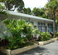 Hoey Moey Backpackers - Hostel - Holiday Cairns