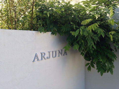 Arjuna Ridge Bed & Breakfast - Holiday Cairns 0
