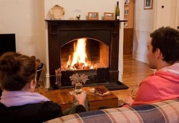 Brown's House Bed And Breakfast - Holiday Cairns 3