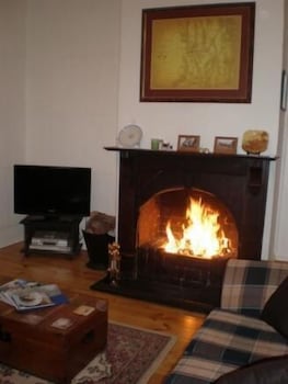 Brown's House Bed And Breakfast - Holiday Cairns 2