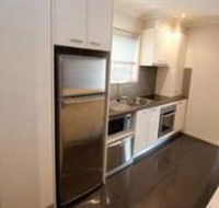 Executive Townhouse Ballarat - Holiday Cairns