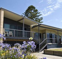 The Rookery at Christmas Cove - Holiday Cairns