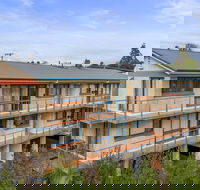 96 on Arthur Apartments - Holiday Cairns
