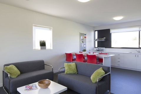 Western Sydney University Village - Campbelltown Campus - Holiday Cairns 3