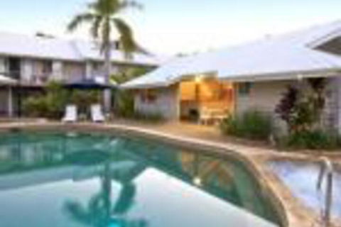 Pelican Beach Resort - Holiday Cairns 0