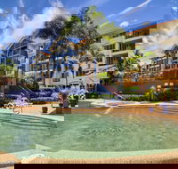 North Cove Waterfront Suites - Holiday Cairns