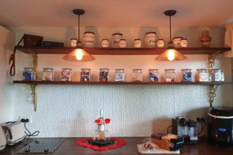 Misty Valley Homestayz - Holiday Cairns 7