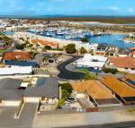 Marina Holiday Home - Holiday Cairns