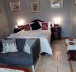 Yorks Lookout Lodge Bed  Breakfast - Holiday Cairns