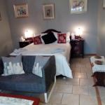 Yorks Lookout Lodge Bed & Breakfast - Holiday Cairns 0