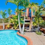 Panorama Beach House - Holiday Cairns 0