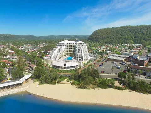 Bella Mare 2 Bedroom Ocean View Terrace Apt - Holiday Cairns 2